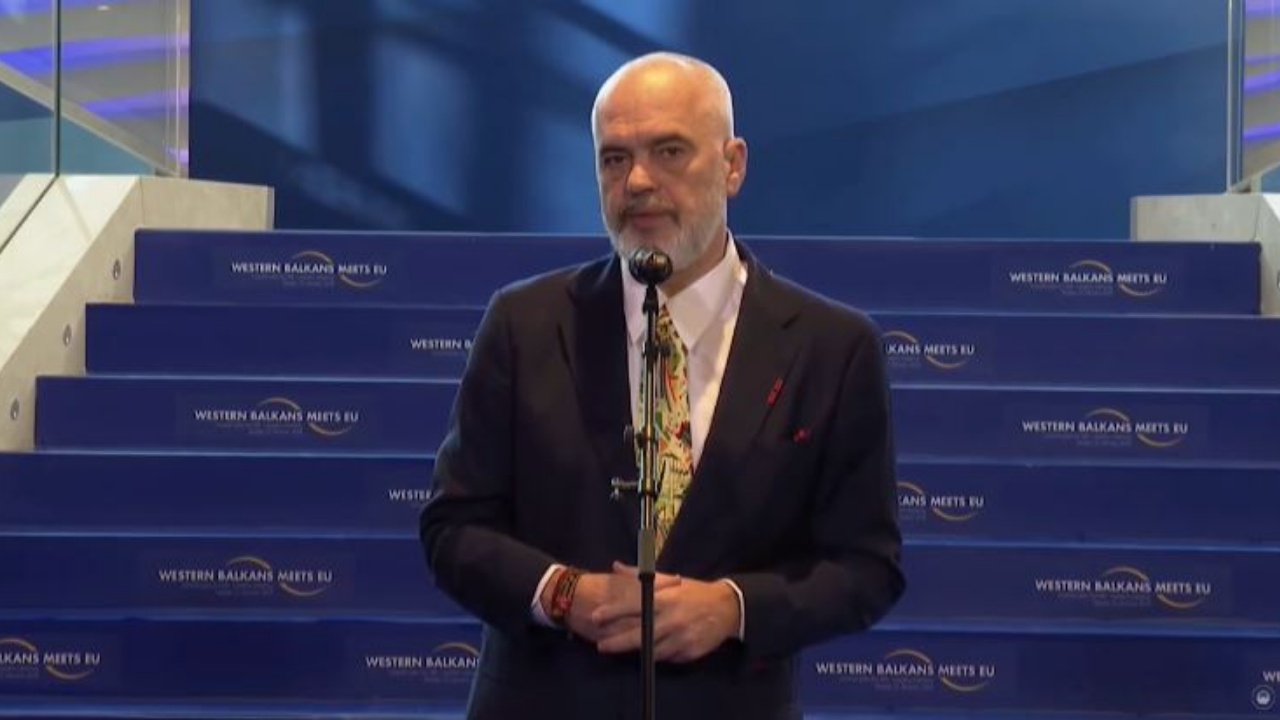 “Tregu i Përbashkët Europian, një hap i rëndësishëm”, Rama nga Shkupi: Ne vendet e Ballkanit duhet të bashkëpunojmë, ta lëmë pas politikën dhe historinë