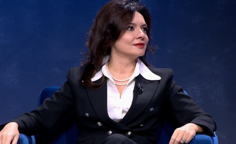 Mazhoranca do kontrollojë punën e SPAK? Spiropali: Tym i përhapur nga ballkoni i rrugicës mbrapa Piramidës dhe jermi nga ëndërrzgjëndra e Lulit