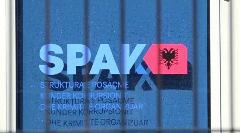 Vrasja mafioze e Behar Sofisë, SPAK nis gjykimin në mungesë për Jemim Sherën 