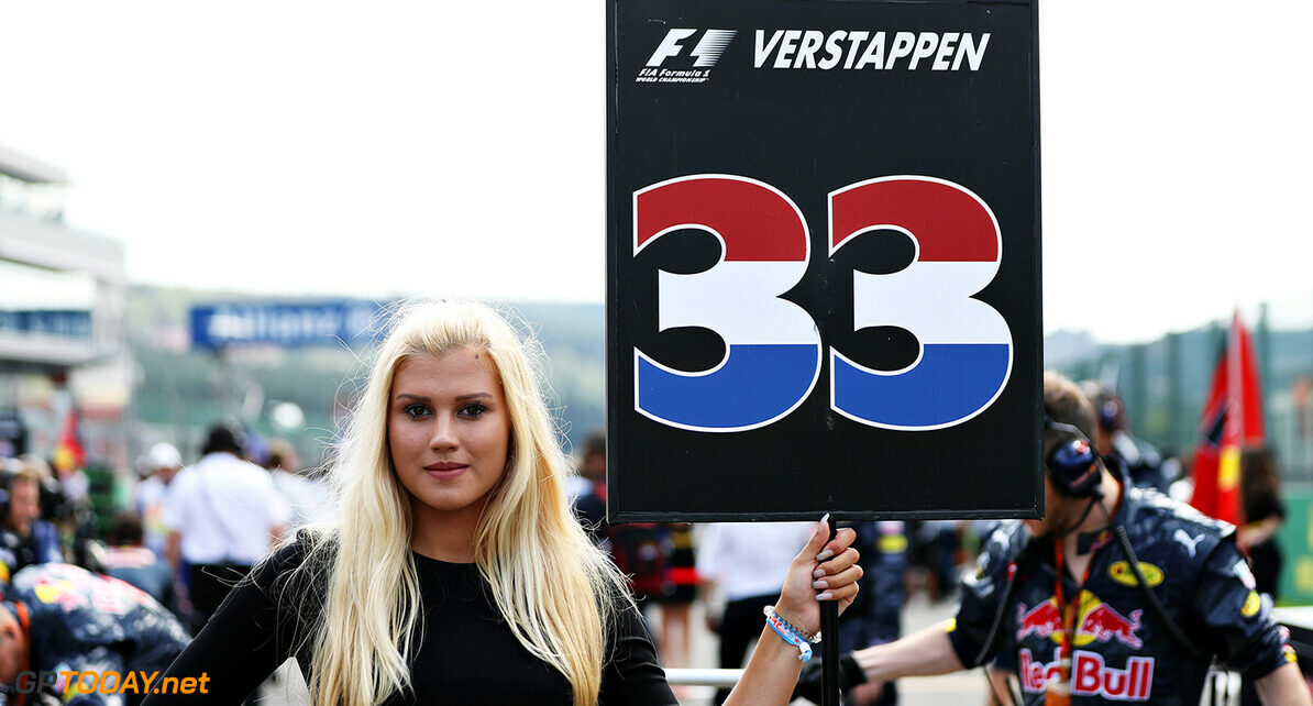 “Për femrat është e vështirë”, Verstappen: Ja çfarë u duhet vajzave për të garuar në Formula 1