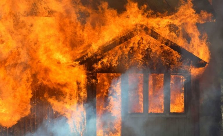 LAJM I FUNDIT/ Digjet një person brenda një kasolle bagëtish në afërsi të Leskovikut