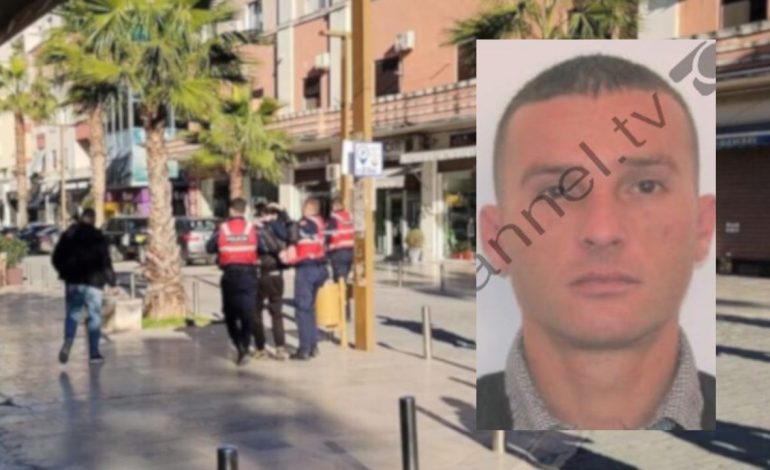 Video/ Momenti i arrestimit të 35-vjeçarit që vrau fqinjin, kapet në bulevardin e Durrësit