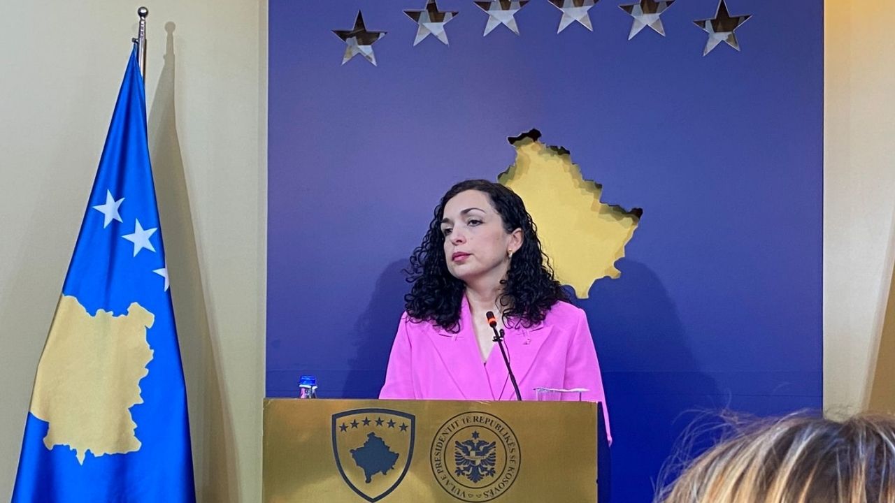 Osmani del kundër Kurtit për çështjen e dinarit: Pa bashkëpunim me aleatët s’kemi sukses!