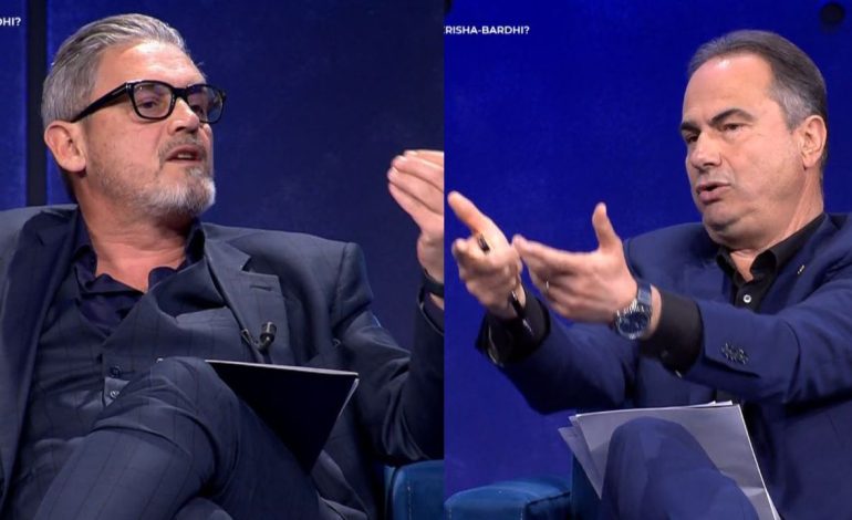 “Grida, mbyllja gojën këtij”/ Debat i fortë mes Dudushit dhe Boçit në Top Story: Ke 30 vite që shan Berishën, nuk deklaron pasurinë…