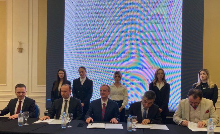 Shkup, partitë shqiptare të opozitës firmosin deklaratën për bashkëpunim