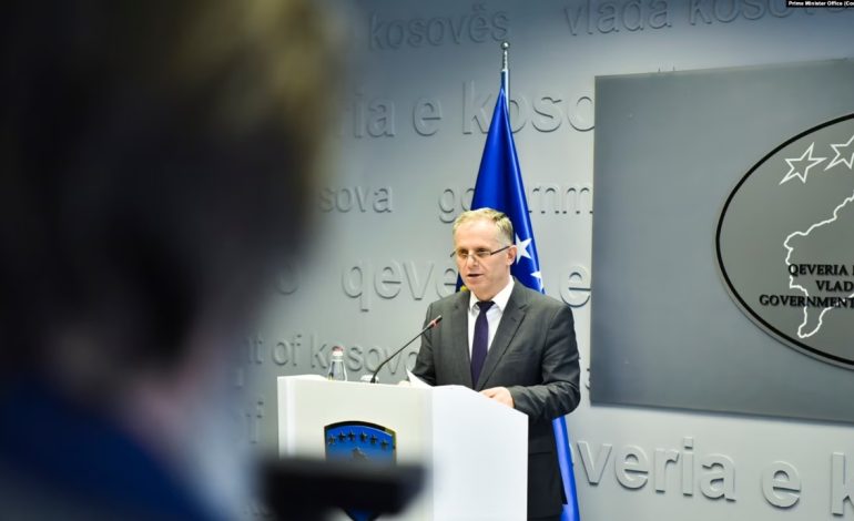 Zv.kryeministri i Kosovës refuzon takimin në Bruksel për dinarin: Unë shkoj vetëm për dialogun!