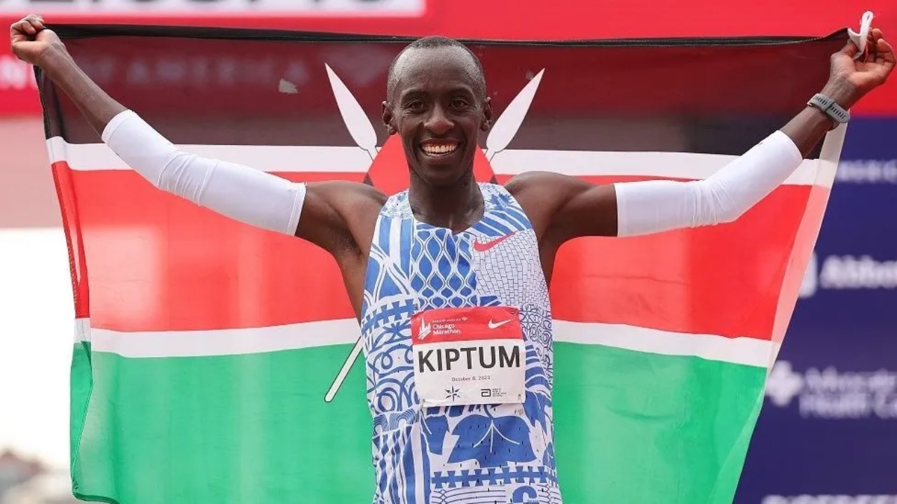 U aksidentua me makinë! Ndërron jetë rekordmeni botëror i maratonës për meshkuj, Kelvin Kiptum
