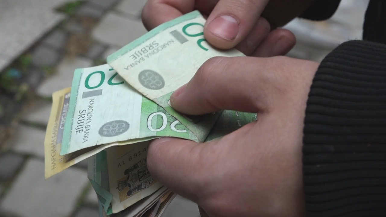 Beogradi i shpall “luftë” Kosovës për dinarin: Do sigurojmë mbijetesën e serbëve