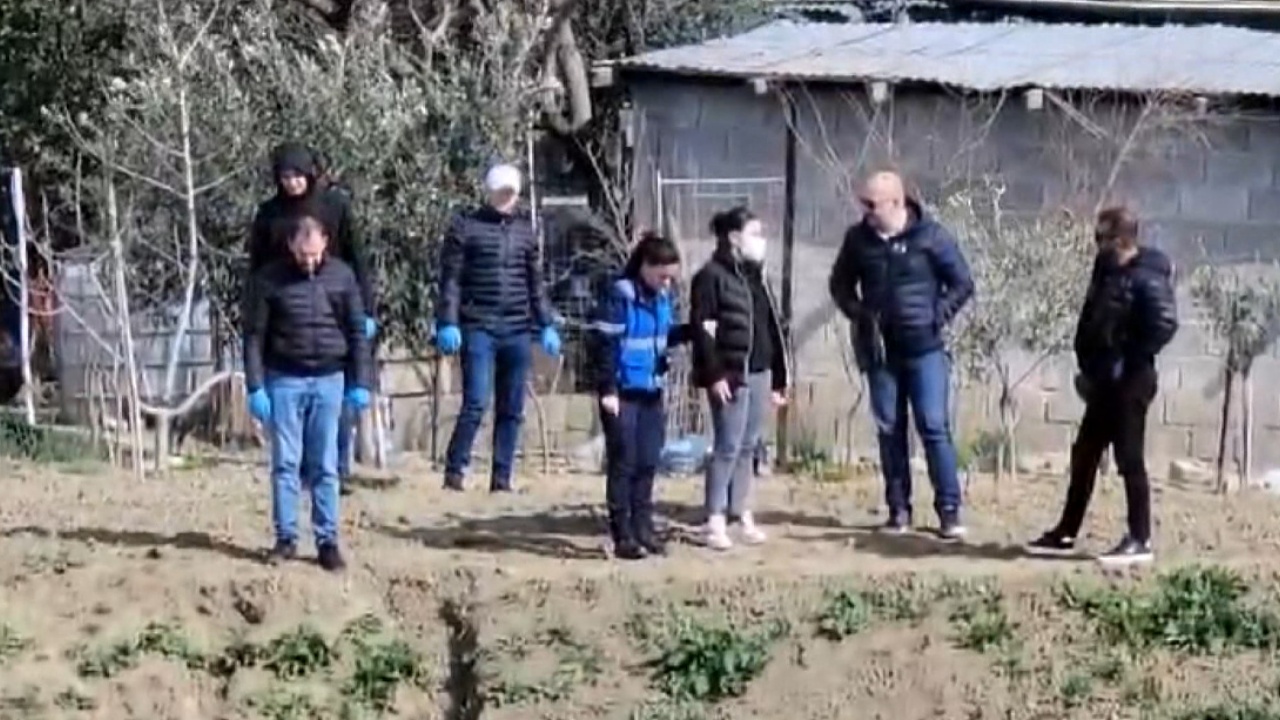 “Babai nuk donte ta fejonte”/ Fëmijët vranë babain dhe më pas fshehën trupin, dëshmia që hodhi poshtë motivin e krimit: Tha se vajza kishte shkollën