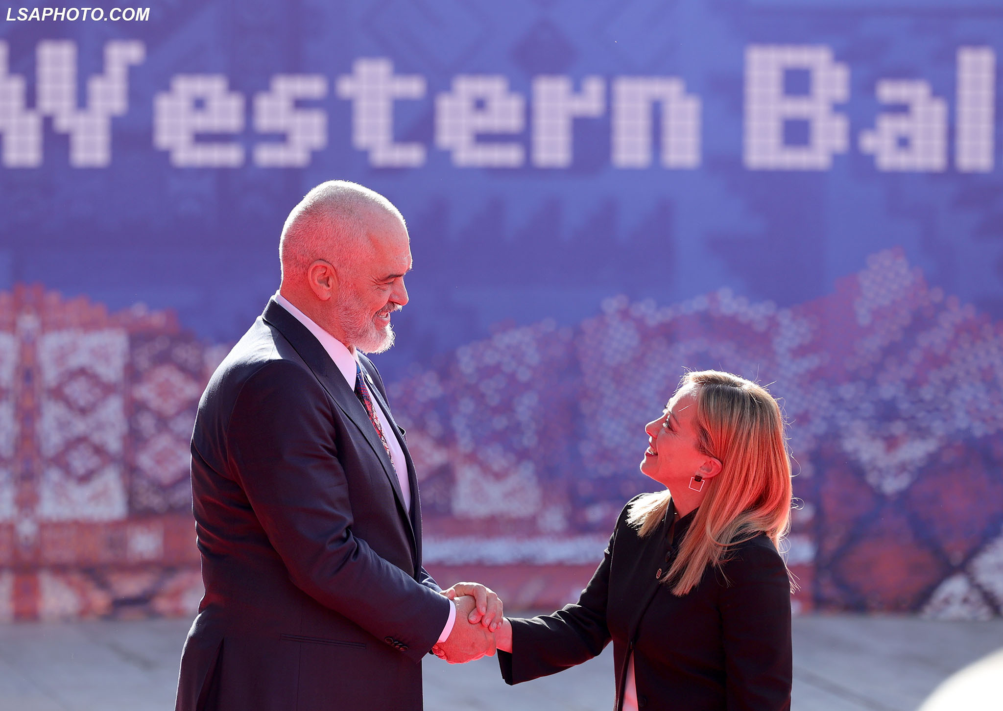 Kuvendi ratifikon marrëveshjen e emigrantëve me Italinë