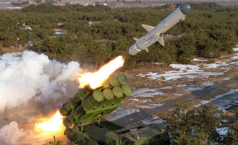 Sytë nga Koreja e Veriut, provokimet e Kim Jong Un ngrenë dyshime se ai po planifikon luftë