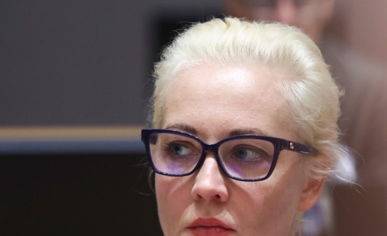 Yulia Navalnaya zotohet të vazhdojë luftën e të shoqit ndaj Kremlinit