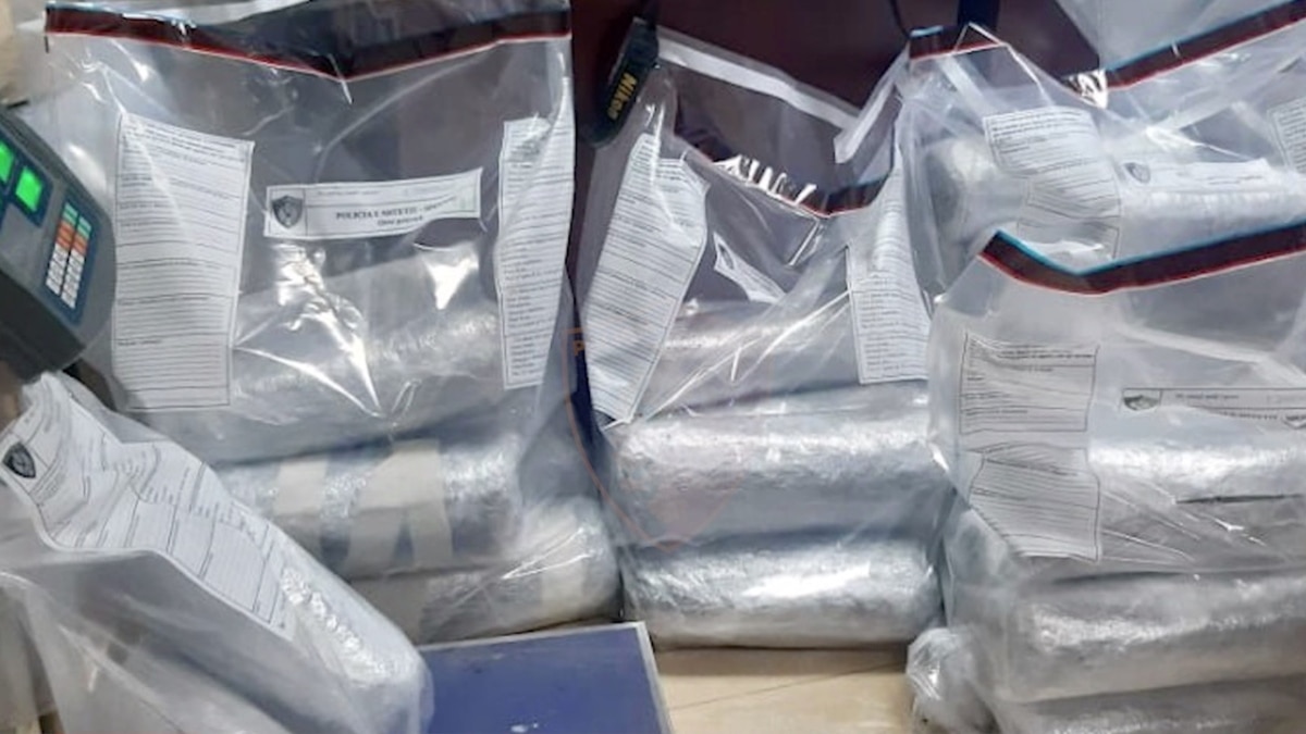 Luftimi i drogës në shkolla kërkon ndërhyrje jo vetëm policore