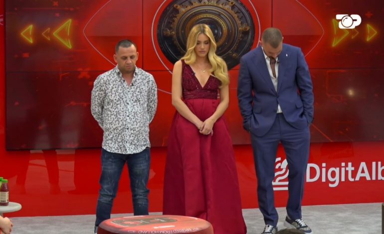 Mes Heidit, Romeos dhe Elvisit, ja kush është banori i parë që i shpëton eliminimit 
 13/02/2024 22:04