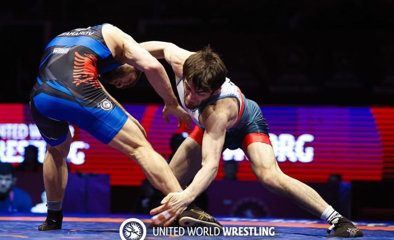 Nënkampion Europe, Zelimkhan Abakarov i dhuron Shqipërisë medalje të argjendtë