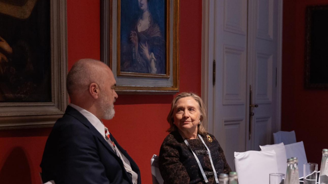 “Me miken e madhe të Shqipërisë dhe Kosovës”/ Rama takon ish-sekretaren e Shtetit, Hillary Clinton 
 17/02/2024 18:04