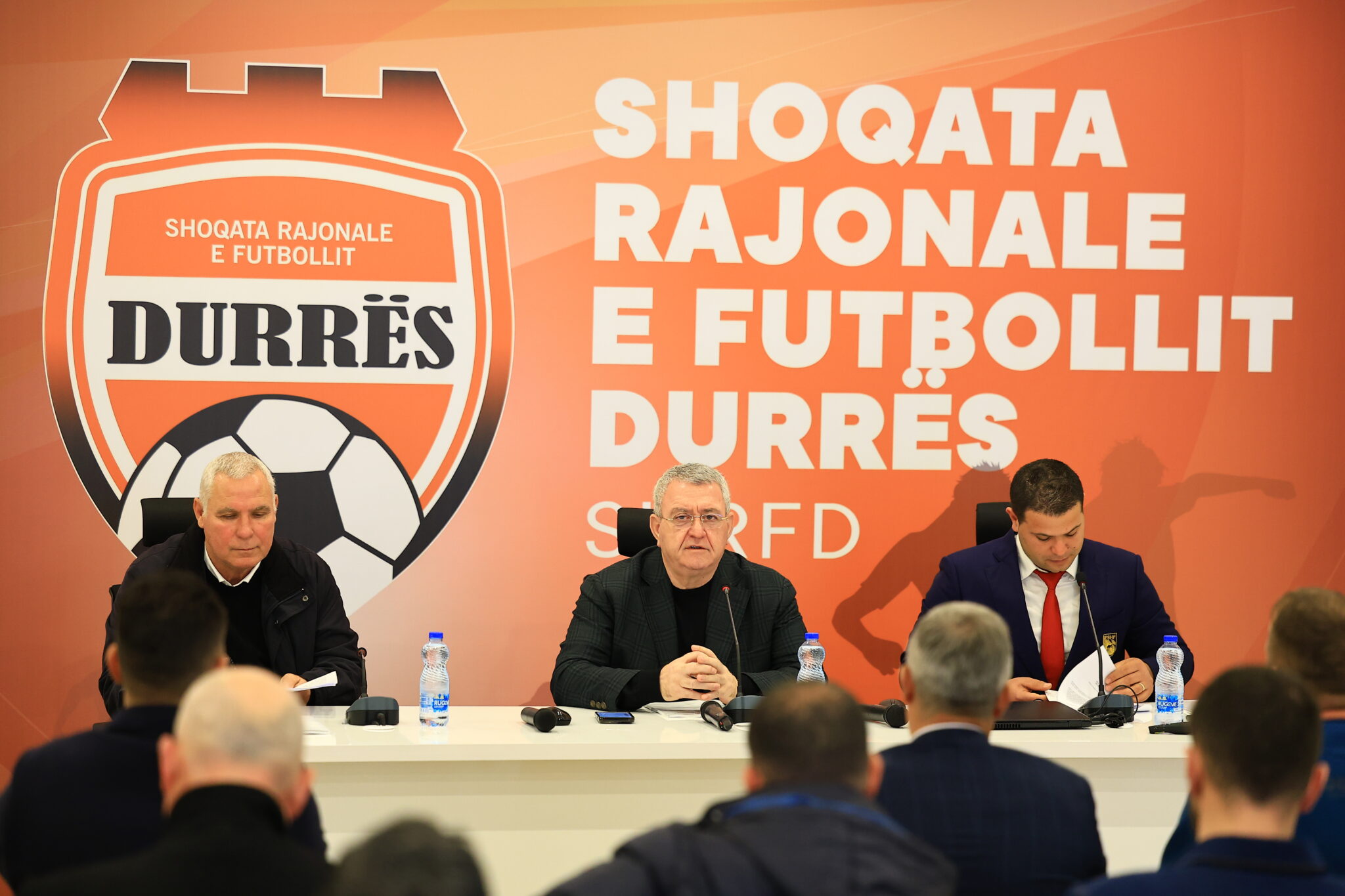 Mblidhet Asambleja e Përgjithshme e Shoqatës Rajonale të Futbollit Durrës, këto janë vendimet që u morën nga anëtarët