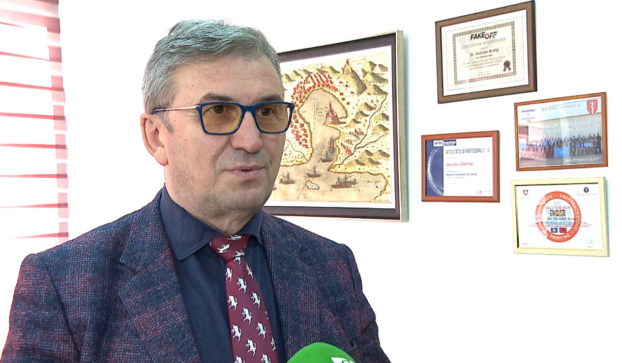 Rreziqet nga interneti/ Qëndrimi me orë të gjata krijon vartësi dhe dëme të mëdha në shëndet
