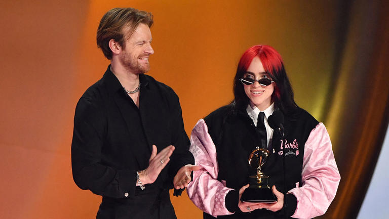 Billie Eilish fiton çmimin Kënga e Vitit në “Grammy Awards 2024”