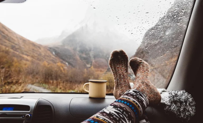 Dy shenjat e horoskopit që do të bëjnë çfarë të duan sot