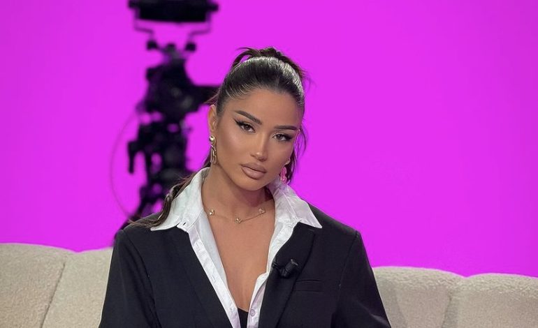 Flet stilistja për fustanin e Shqipes: Kemi qarë!