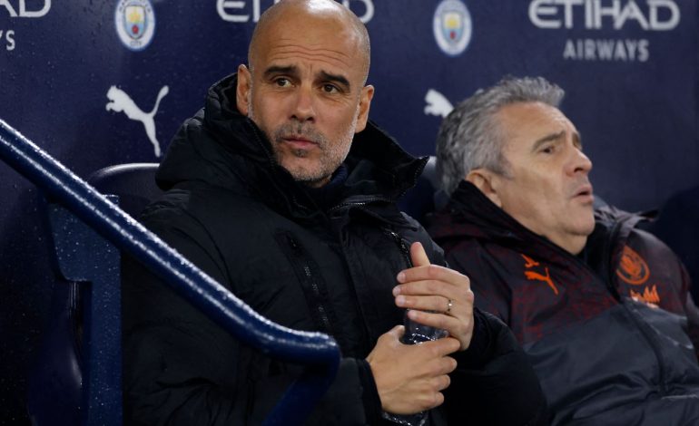 Guardiola shijon Alvarez, flet dhe për titullin: Janë 5 ekipe në lojë