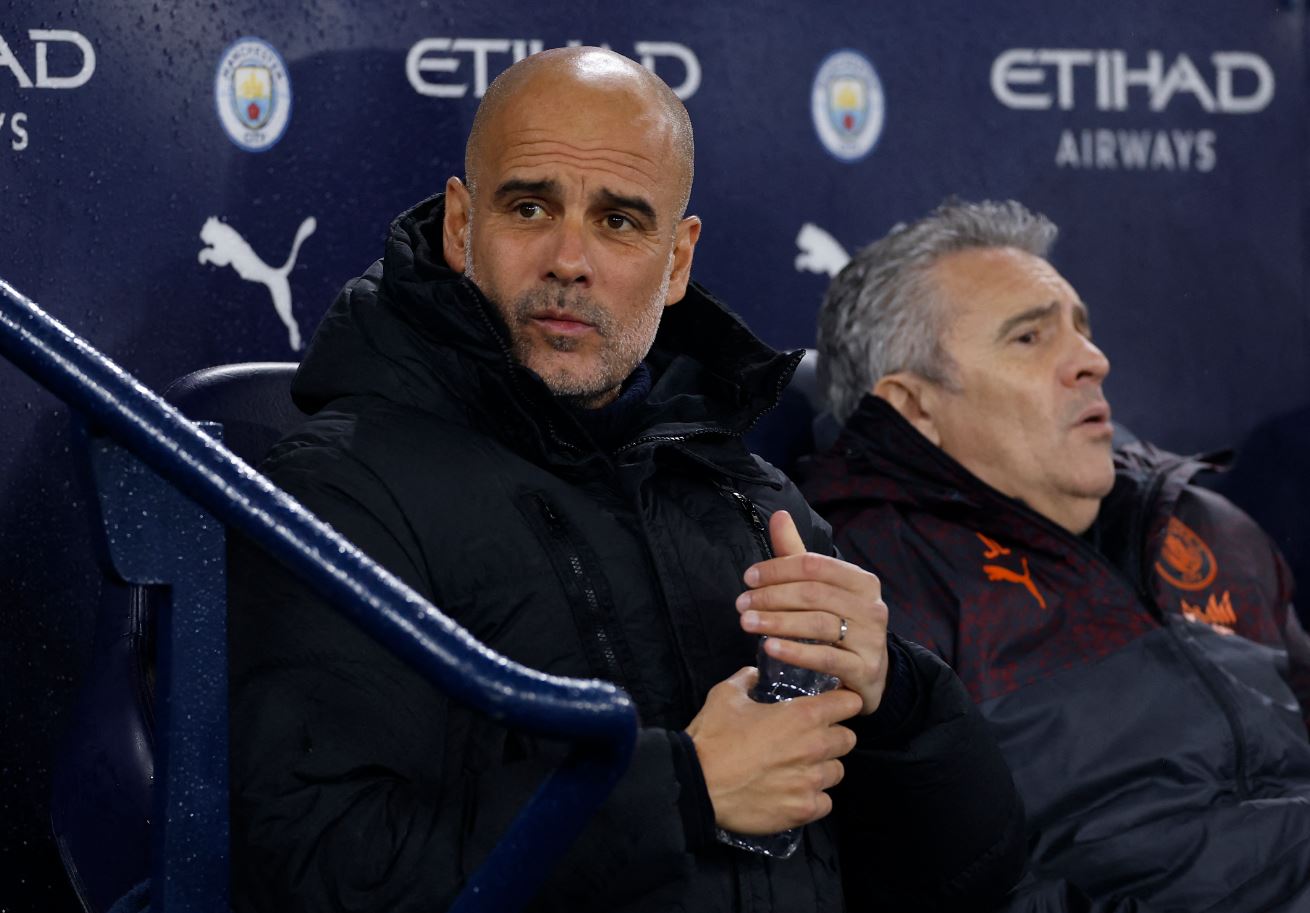 Guardiola shijon Alvarez, flet dhe për titullin: Janë 5 ekipe në lojë