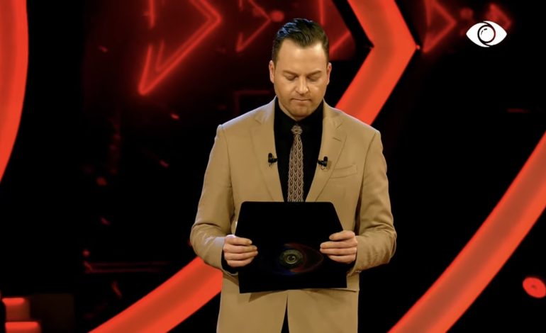 Një tjetër largim nga Big Brother VIP, televotimi i dytë i mbrëmjes largon Artën 
 25/02/2024 00:59