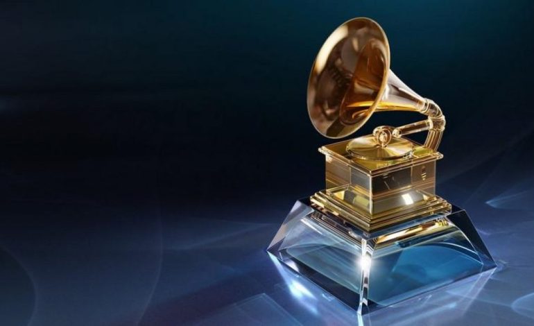 Ndodh edhe kjo në ‘Grammy’, reperi përfundon në pranga pasi fiton 3 çmime