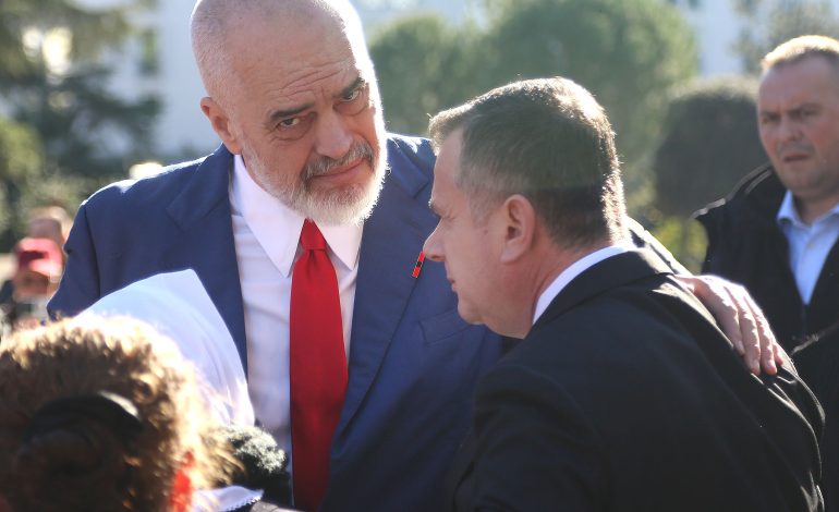 Ngjitja dhe rënia e ish-drejtorit të Mirel Mërtirit nga Agjencia e Pasurive të Sekuestruara