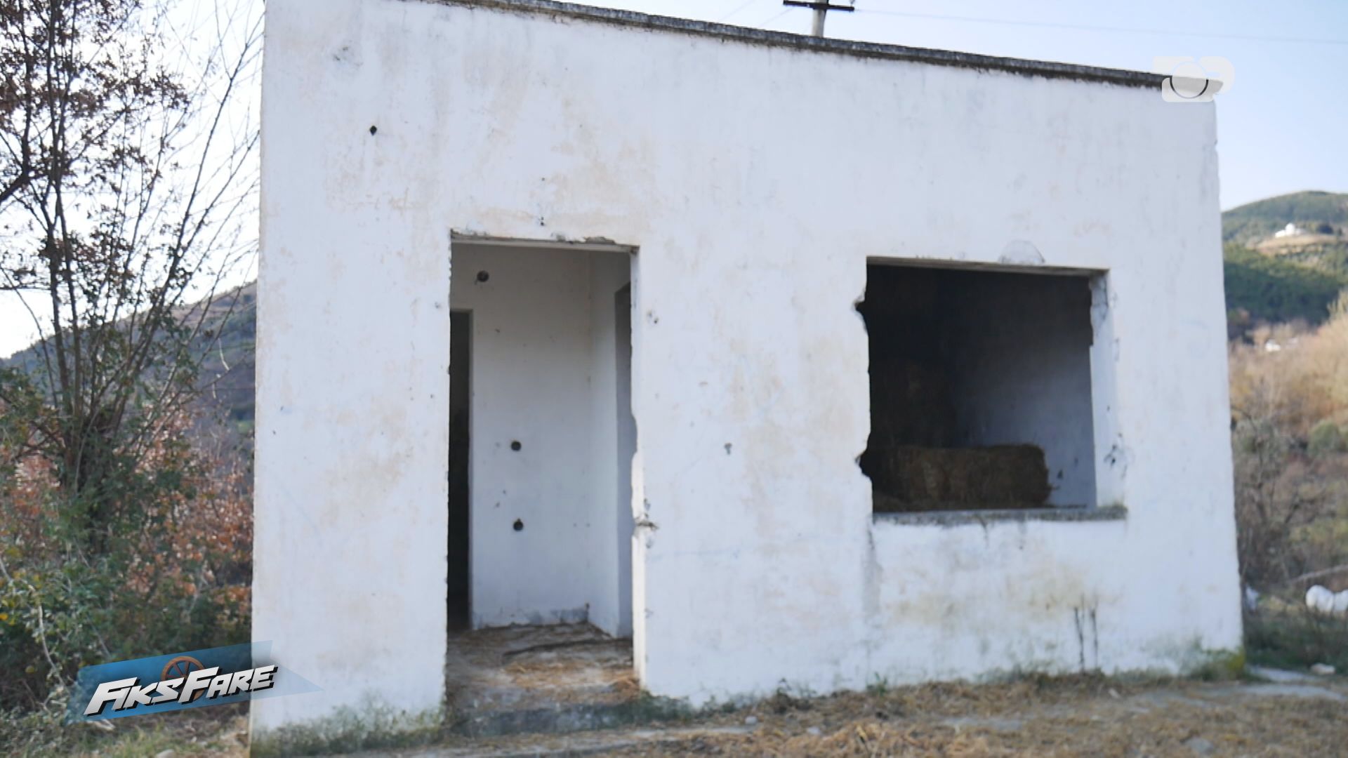 Fiks Fare/ Qendra Shëndetësore kthehet në hambar me jonxhë, 60 familje të dy fshatrave pa shërbim mjekësor. I vetmi infermier iku në Gjermani