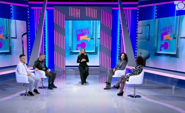 “Nuk kanë para, dy vetë mbajnë një partnere”/ E ftuara në ‘Ftesë në 5’: Vajzat e kanë të vështirë…
