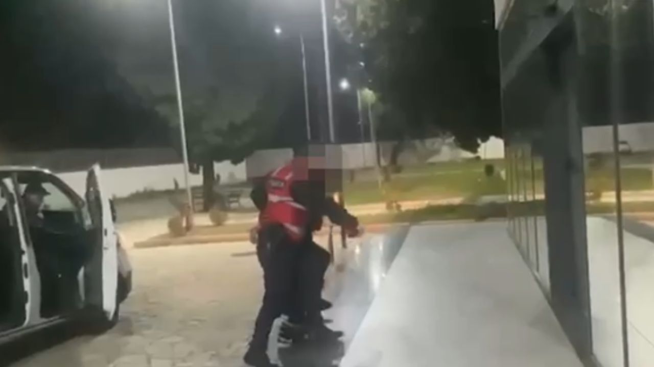 Trafikoi 3.4 ton kanabis në Itali! Arrestohet 31-vjeçari, pjesë e një grupi kriminal prej 7 vitesh