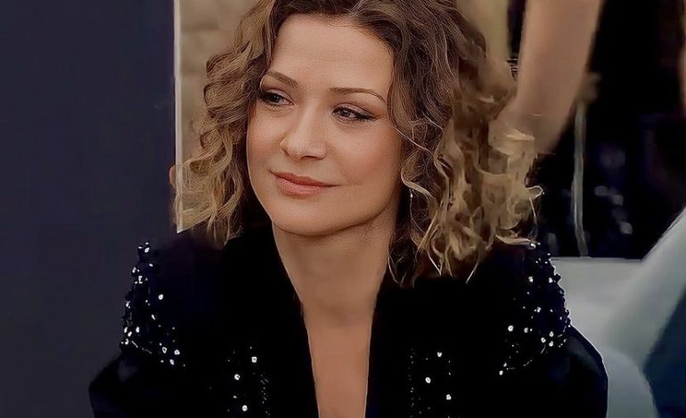 Vajzat flasin për Eglën: Më femër pa gusto ajo është!