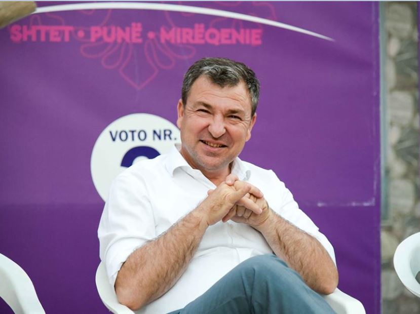 ‘Digjen afatet’, Vangjush Dako lirohet nga qelia