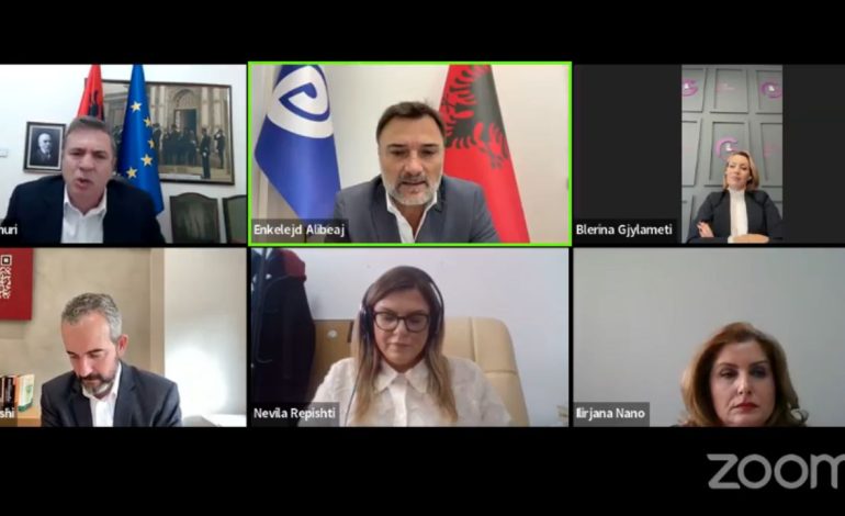 Debate në Komisionin e Reformës Zgjedhore/ Gjiknuri: Keni aq votues, sa ju vjedhin shumë! Alibeaj: Ju nuk doni votën e disporës, shihuni në pasqyrë dhe…