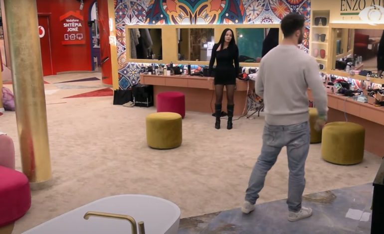 “Çfarë je ti, gjyqtar?”/ Debat i ashpër mes Sarës dhe Meritoni: Mos fol për mua