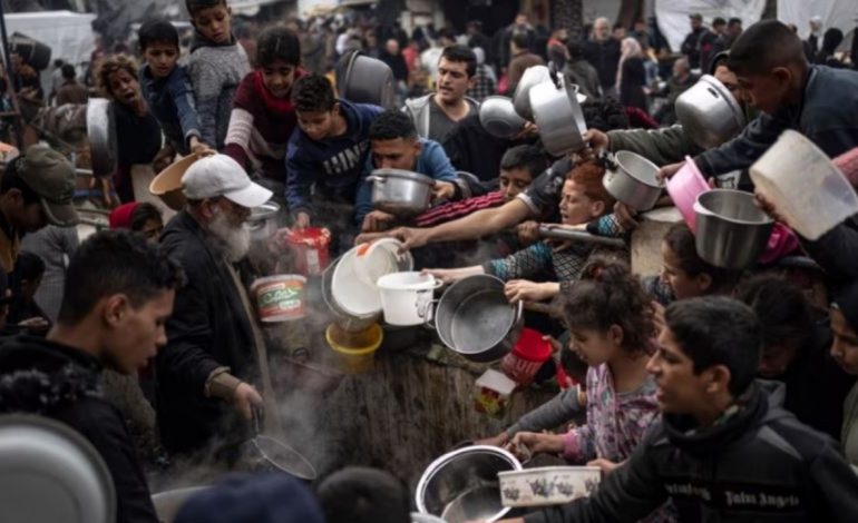 19 organizata humanitare thirrje Izraelit të mundësojë ndihmat për palestinezët