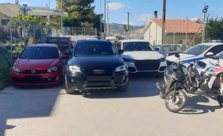 Emrat/ Shpërndarje kokaine dhe pastrim parash! Goditet grupi kriminal në Greqi, arrestohen 4 shqiptarë! Si qentë nuhatës zbuluan drogën e fshehur