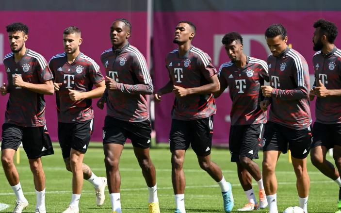 Bayern humbet pjesët, probleme për mbrojtësin, emergjencë në prapavijë