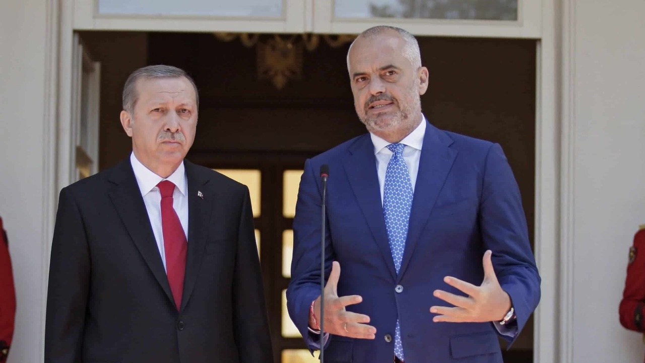 Kryeministri Rama udhëton drejt Ankarasë, zbulohen detajet e vizitës