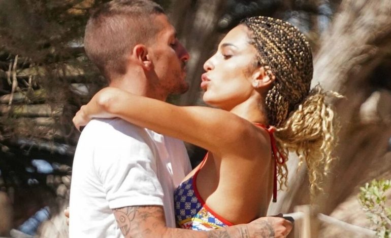 Asnjë problem në Katar, partnerja e Marco Verratti-t shfaqet në formë