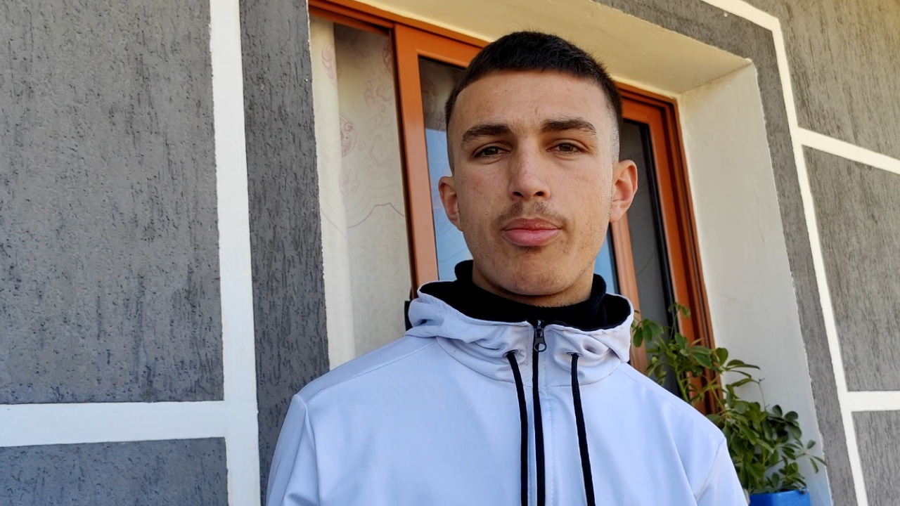“Ishte shumë mirë, po qeshte”/ Kushëriri i të fejuarit të vajzës që vrau veten: Nuk kishte dijeni…