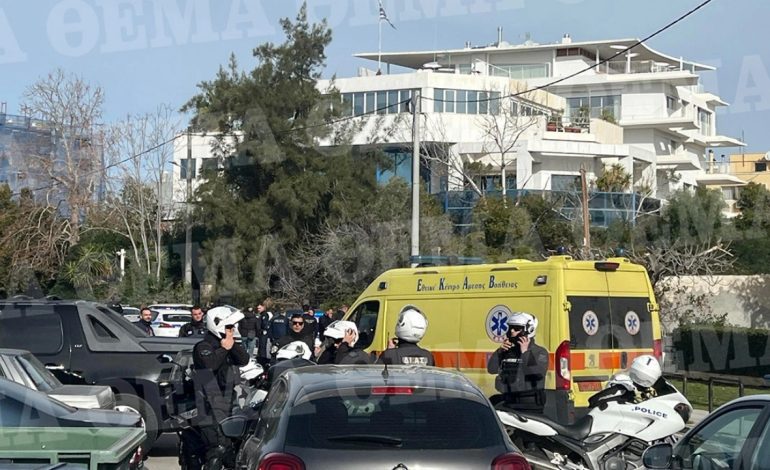 Sulm me armë në një kompani detare në Glifadha të Athinës, tre të plagosur