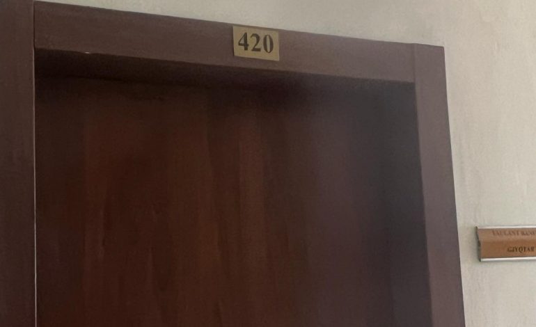 “Më rrezikohet jeta sepse ajo është e martuar me…”, kërcënoi gruan, Gjykata e Tiranës vendos ta ekstradojë në Egjipt, 46-vjeçari kundërshton