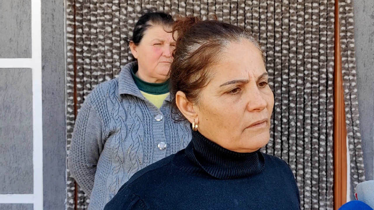 18-vjeçarja i dha fund jetës duke pirë fotoksinë, faji iu hodh bashkëshortit/ Flet vjehrra e viktimës: Na kanë rënë në qafë