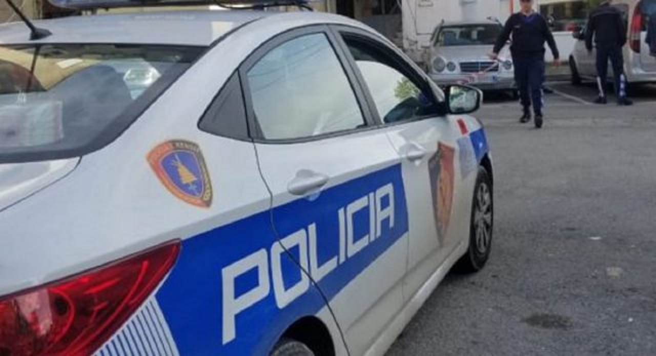 Emri/ Në kërkim për prodhim dhe shitje të lëndëve narkotike, arrestohet 29-vjeçari në Durrës