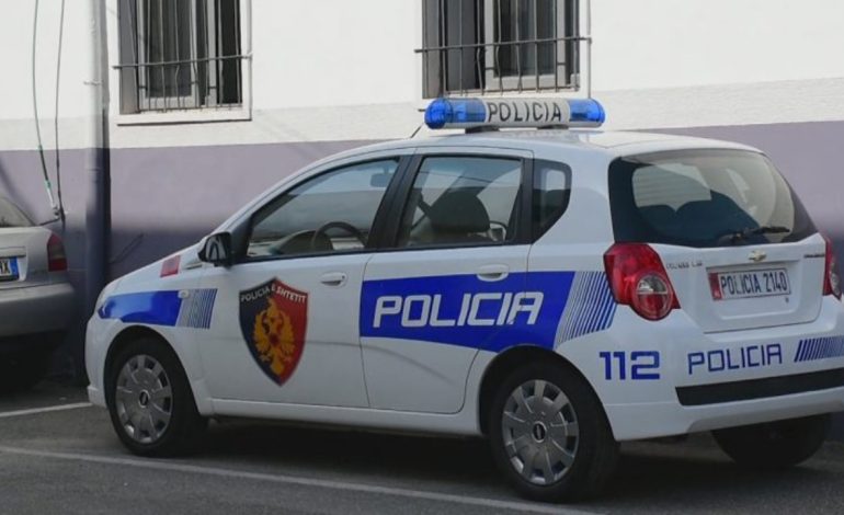 Nënë e bir ushtrojnë dhunë ndaj nuses së shtëpisë, arrestohet 24-vjeçarin! Vjehrra nën hetim