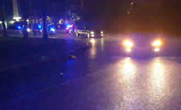 Video-lajm/ Gati pritja për mbërritjen e presidentit të Ukrainës, policia niset drejt aeroportit