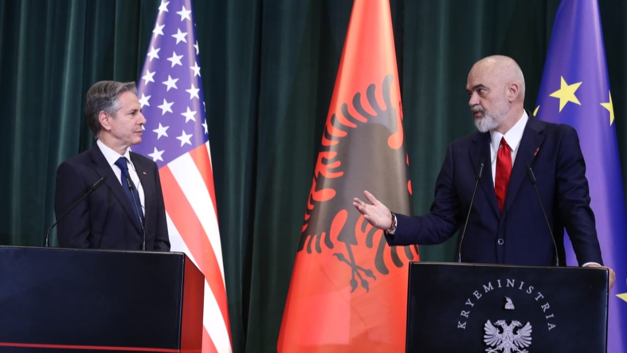 LAJM I FUNDIT/ Rama letër Sekretarit Amerikan të Shtetit pas vizitës në Tiranë